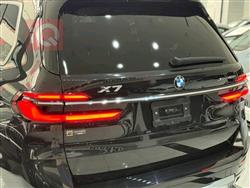 بي ام دبليو X7